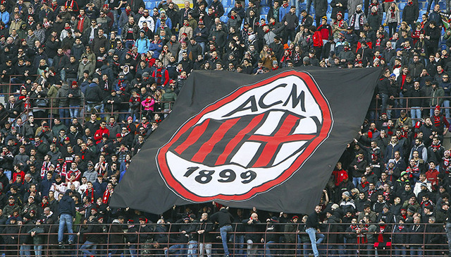 切尔西逆转大戏点燃斯坦福桥（斯坦福桥沸腾：切尔西上演惊天逆转）